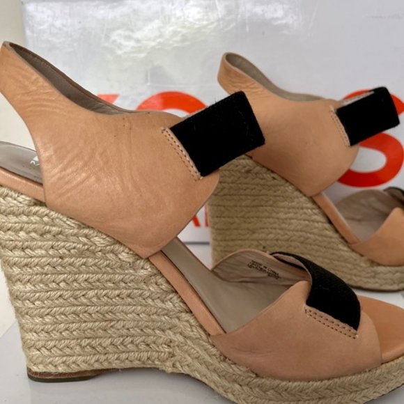 Michael Kors Color Almond Size 7 - Picture 5 of 6